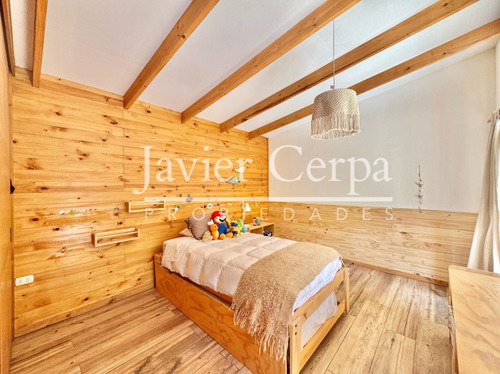 Casa Se Arrienda De Marzo A Diciembre, A Pasos De Playa