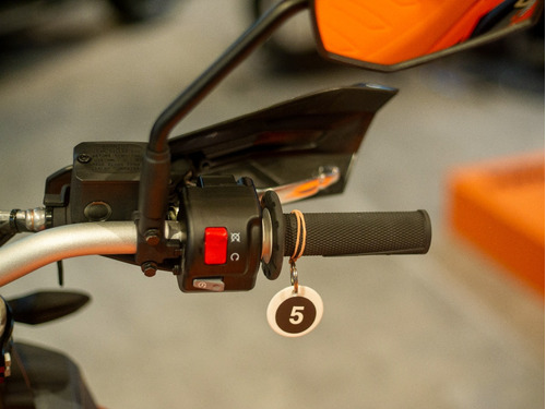 Imagen 16 de 25 de Ktm 690 R Enduro Unidades Disponibles