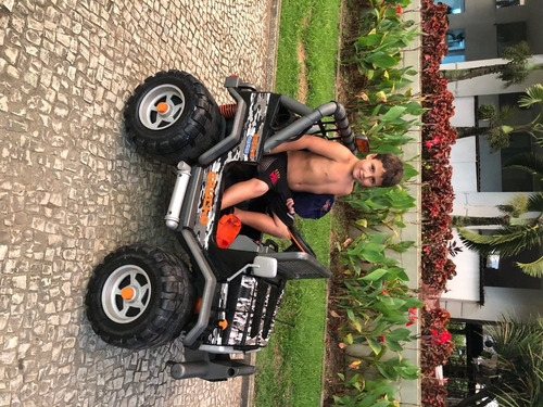 Carro Elétrico 12v Gaucho Rock'in Peg Pérego.