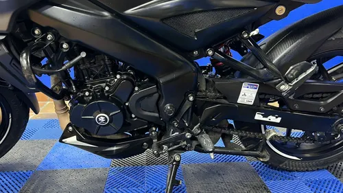 Pulsar Ns 200 Fi Bajaj