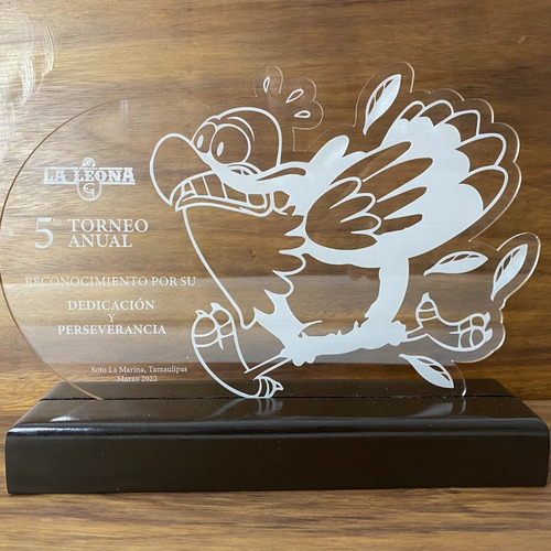 Reconocimiento Madera Acrilico Grabado Trofeo Deporte