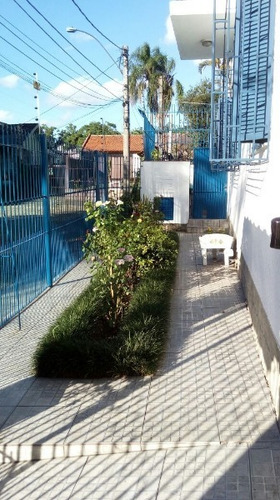 Casa Em Ipanema Com 3 Dormitórios - Mi6355