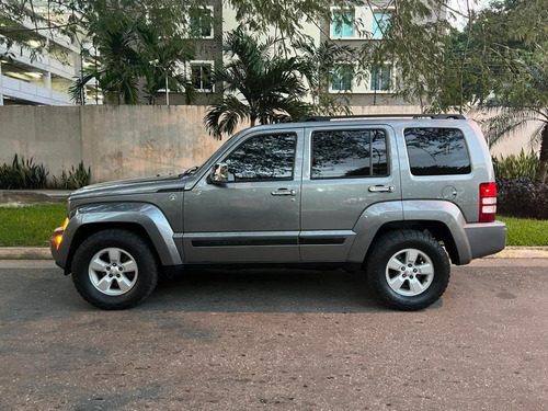 Imagen 3 de 15 de Jeep Cherokee 4x4