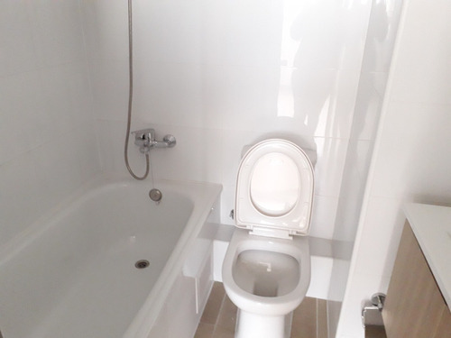 Se Vende Departamento 2h-1b En La Comuna De Quinta Normal