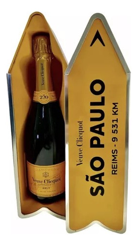 Veuve Clicquot Brut 750ml Lata São Paulo Edição LimitadaVelvet Clicquot adega Velvet Clicquot Brut 750 ml