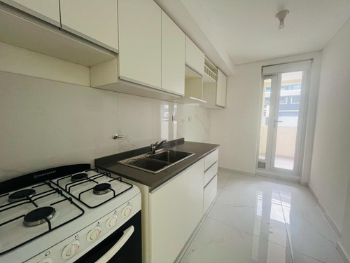 Alquilo - Excelente Precio - 2 Dorm - La Diva De Gama