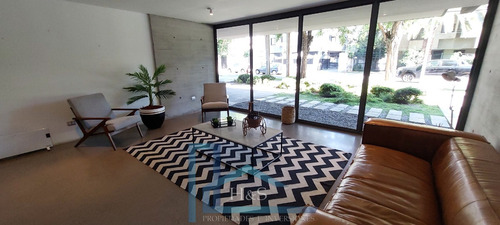 Venta Depto. En Primer Piso. Excelente Ubicación En Ñuñoa