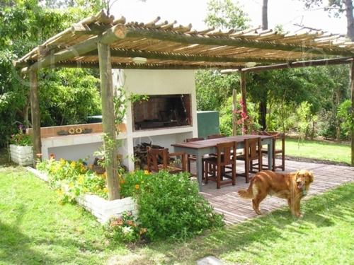 Imagen 14 de 18 de Casa De 5 Dormitorios Y Piscina En Punta Ballena. - Ref: 2639