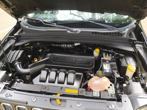 Jeep Renegade 1.8 Longitude Flex Aut. 5p