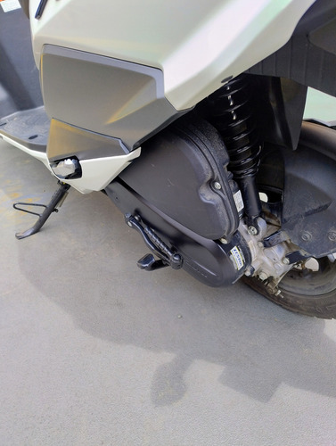Suzuki Avenis Modelo 2025, 125cc, 4200 Km