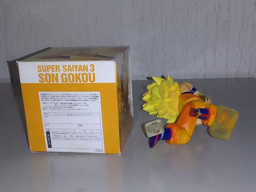 Figura De Dragon Ball Z Goku Super Saiyan 3 Banpresto 2006 (Usado)