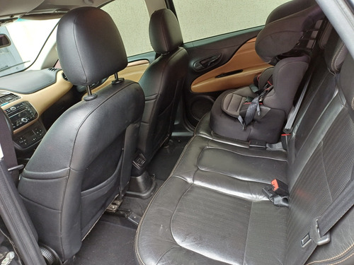 Fiat Linea 1.8 16v Absolute Flex Dualogic 4p