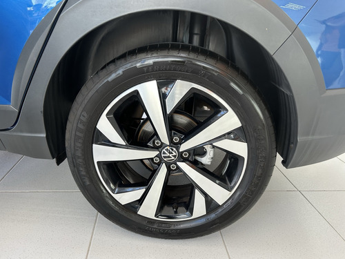 Volkswagen Nivus 1.0 200 TSI TOTAL FLEX HIGHLINE AUTOMÁTICO