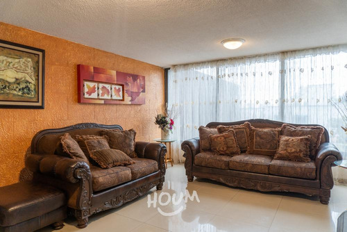 Casa En Las Caballerizas, Naucalpan De Juárez Con 2 Recámaras, 300 M², Id: 87349