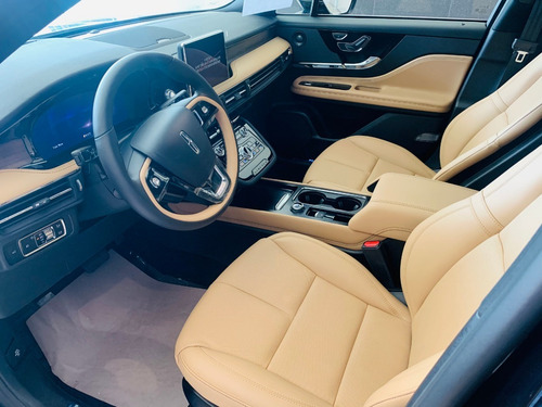 Imagen 7 de 10 de Lincoln Corsair 2021