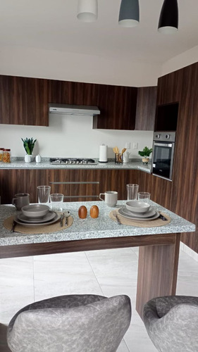 Venta De Casas En Virrey De Cataluña En Altos Del Marqués, Zona El Campanario