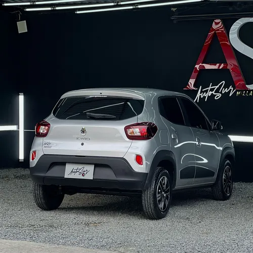 Renault Kwid 1.0 Intens