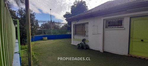 Casa En Venta De 3 Dorm. En Ñuñoa