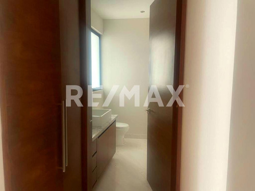Estrena Casa En Conjunto De 4 Casas En Lomas De Tecamachalco