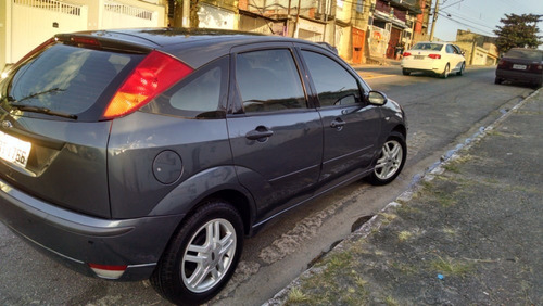 Ford Focus 2.0 Glx - Completo