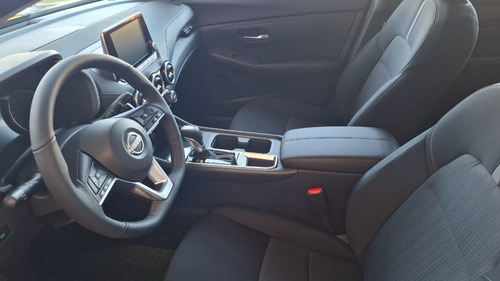 Nissan Sentra 2.0 Advance Cvt
