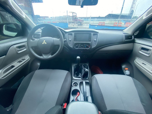 Mitsubishi L200 2.5l