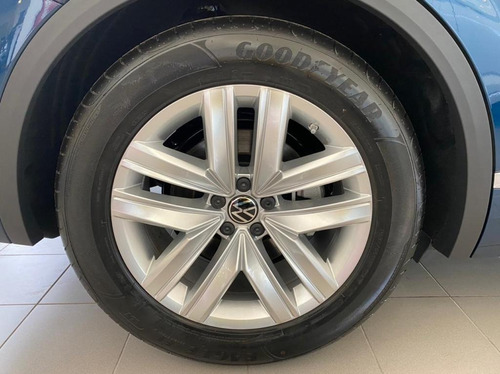 Volkswagen Touareg 3.0 V6 I Premium Lucas Semini