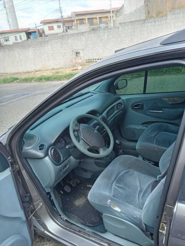 Renault Scenic 2000 2.0 Rt 5p