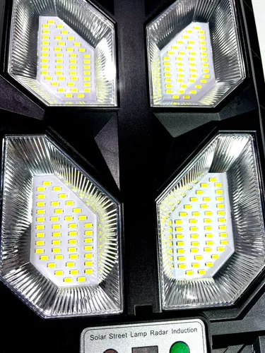 Foco Solar Led 700W A Prueba de Agua Luz Fría