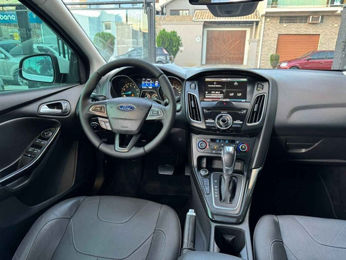 Ford Focus Sedan 2.0 Titanium Plus Powershift Sedan