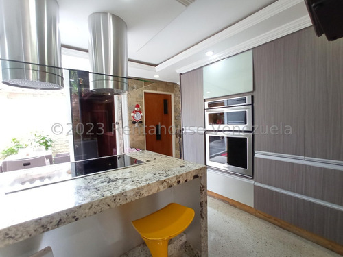 Townhouse En Venta En Urbanizacion El Limon Lmc Mls #25-14409