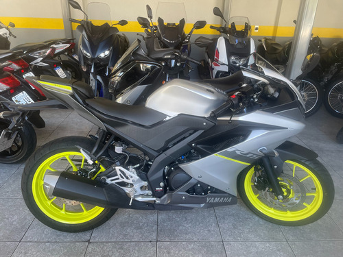Yamaha R15 Abs 24/24 C/ 600 Kms