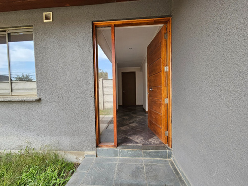 Casa De 1 Piso Parque San Valentín