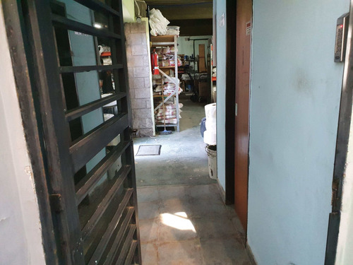 Venta Galpon De 380m² Caaguazu 1696 Ituzaingo