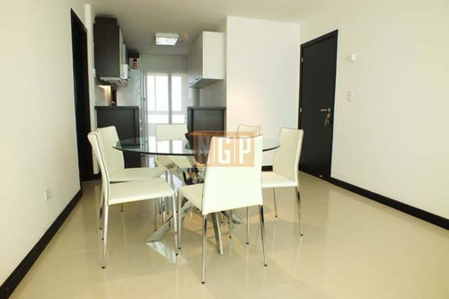 Imagen 4 de 30 de Apartamento En Mansa, 2 Dormitorios