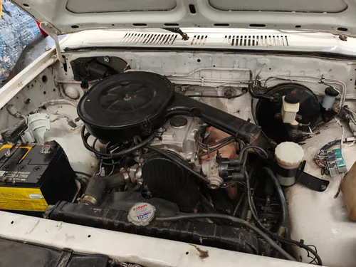 Mazda B2200 2.2 B2200