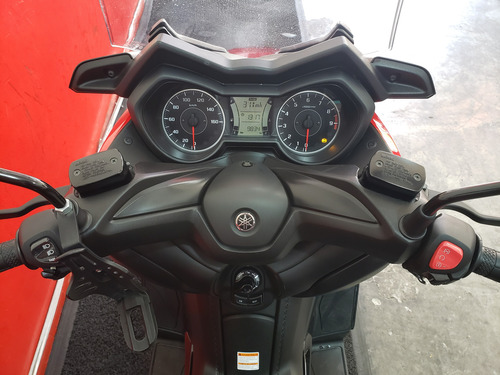 Yamaha Xmax 250 X Max 250 X-max 250 Abs 2023 Vermelha