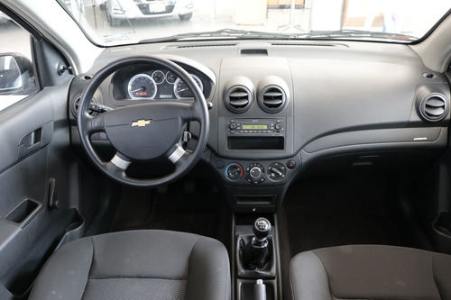 Imagen 8 de 13 de Chevrolet Aveo 2018 1.6 Ls At