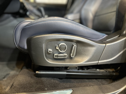 Jaguar E-Pace 2.0 16V P300 GASOLINA R-DYNAMIC SE AWD AUTOMÁTICO
