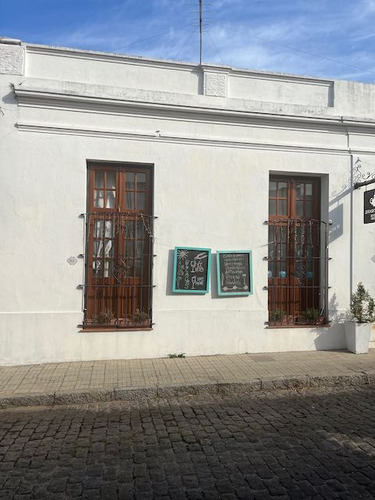 Casa En Venta De 2 Dormitorios En Barrio Historico (ref: Iea-1826)