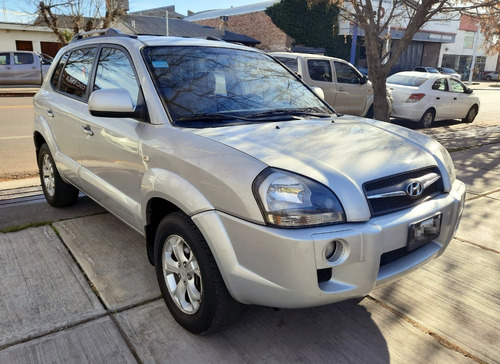 Imagen 5 de 9 de Hyundai Tucson 2wd 2.0 2010