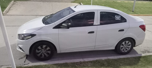 Chevrolet Onix PLUS 1.4 MT JOY