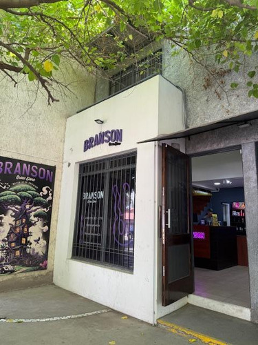 Locales En Venta En Calle Azcuénaga - Guaymallén - Mendoza