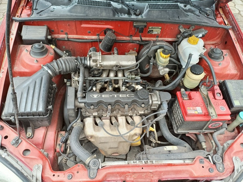 Imagen 10 de 10 de Daewoo Lanos Sedán Sedan