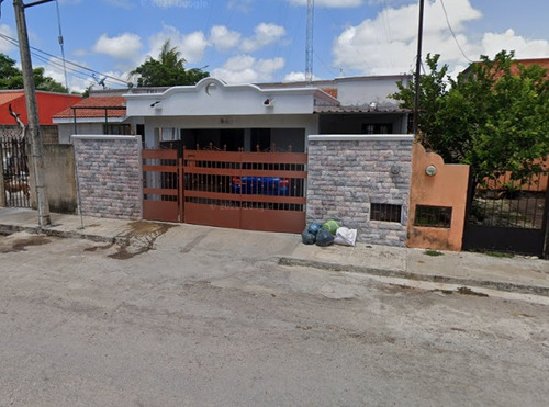 Casa En Remate Bancario En Recidencial, Kanasi, Centro, Merida. (65% Debajo De Su Valor Comercial, Solo Recursos Propios, Unica Oportunidad) -ijmo2