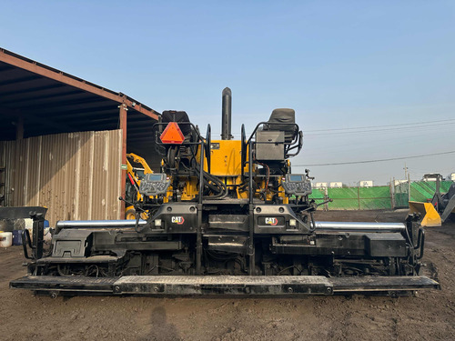 Pavimentadora Caterpillar Ap655f