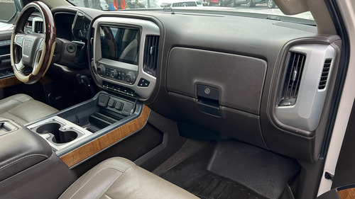 GMC Sierra 5.3 Slt Crew Cab 4x4 Mt