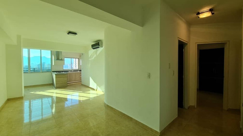 Imagen 1 de 5 de Liliana Martinez Remax Venta De Exclusivo Apartamento En Las Chimeneas Cd 133434