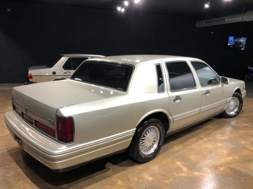 Imagen 7 de 15 de Ford Lincoln Town 1997