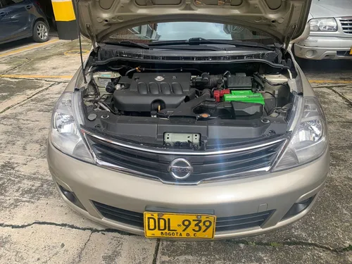 Nissan Tiida 1.8 Emotion 4 p